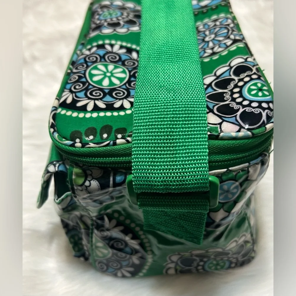 Vera Bradley Cupcakes Green Mini Cooler Lunch Snack Adjustable Strap